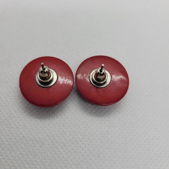 Vintage Red Button Earrings - Picture 3 of 3